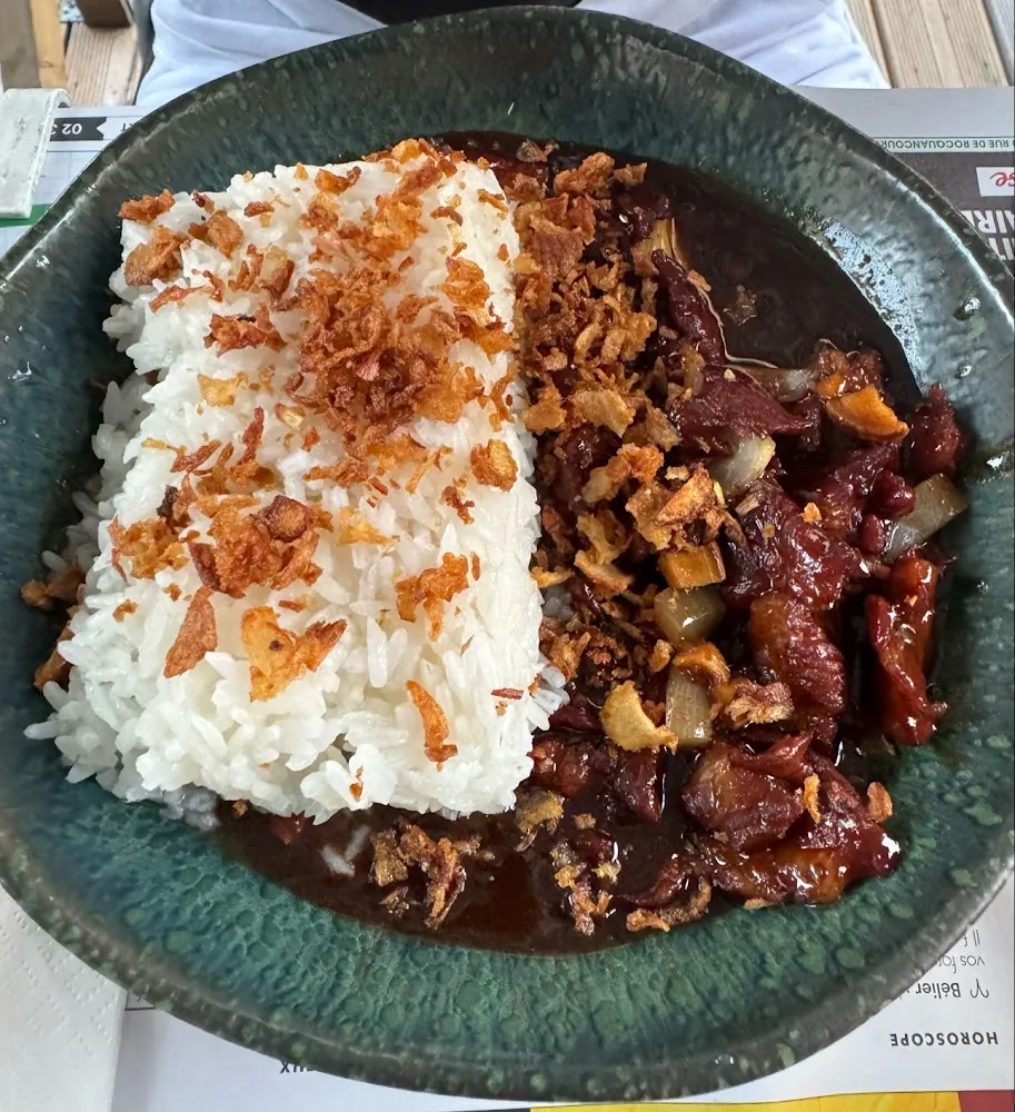 Riz Blanc Et Porc Au Caramel